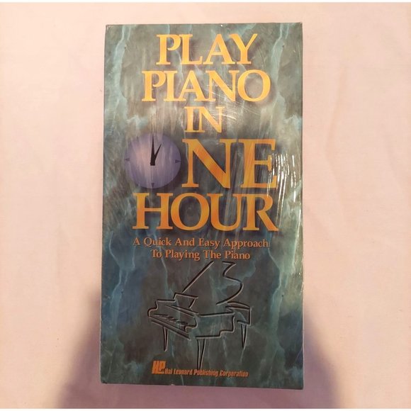 Play Piano In One Hour - A Quick An Easy Approach To Playing The Piano - VHS New - Picture 1 of 6